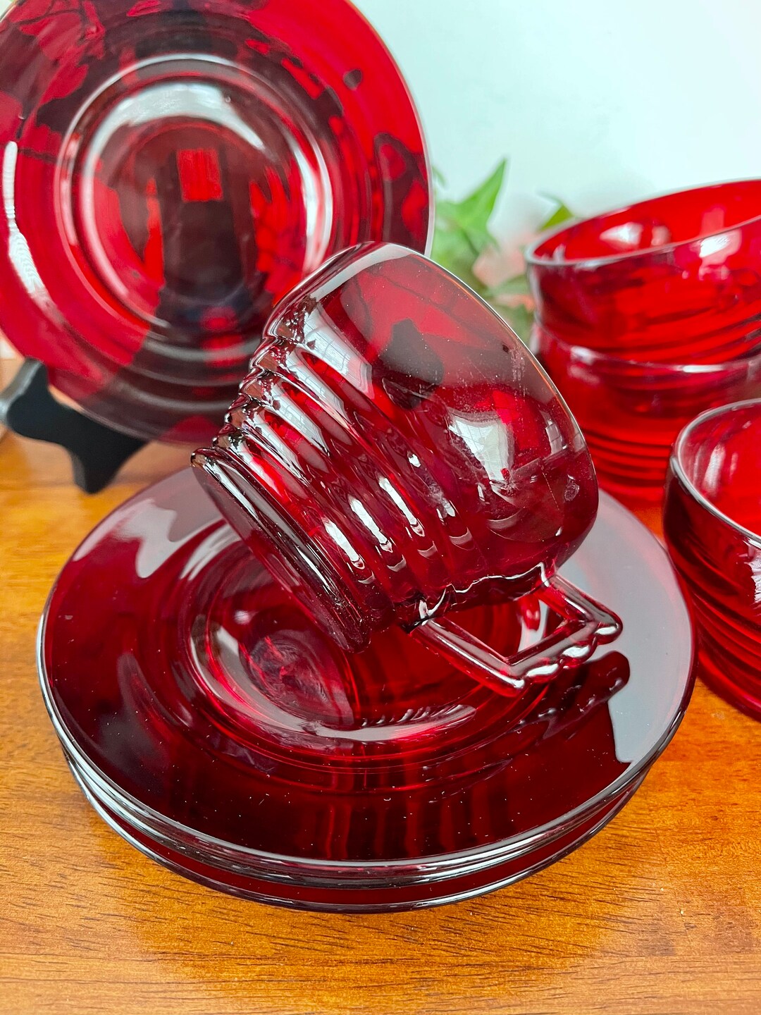 Vintage Ruby Red Glass Tea Cups With Saucers Set of Four Etsy