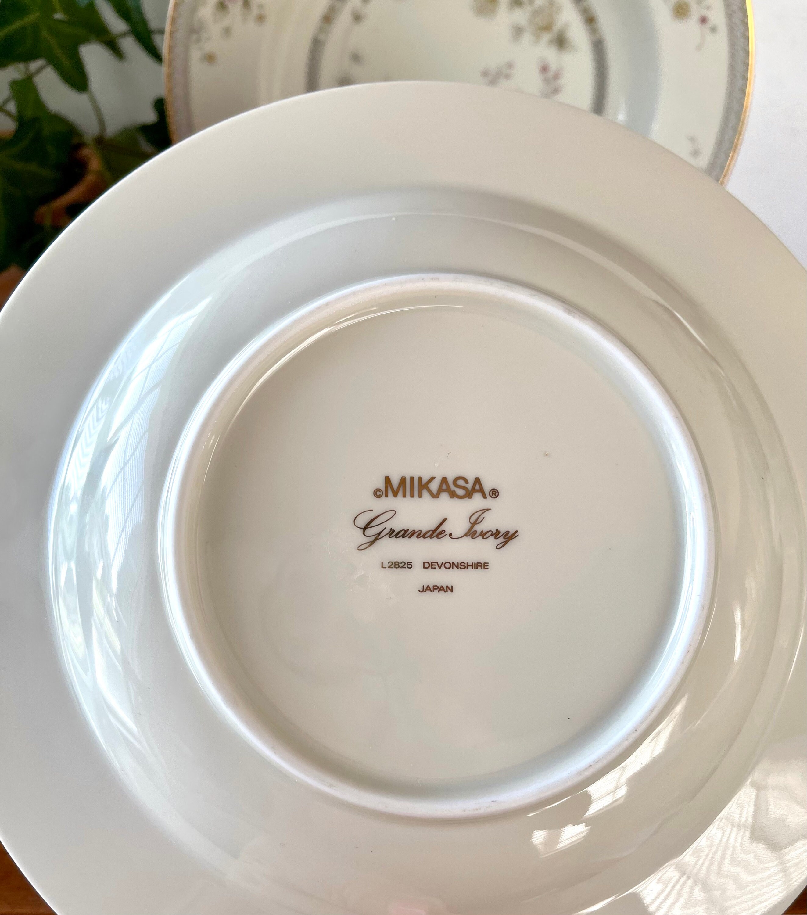 Mikasa Grande Ivory Soup Bowls (set of 4) - Vintage Floral China
