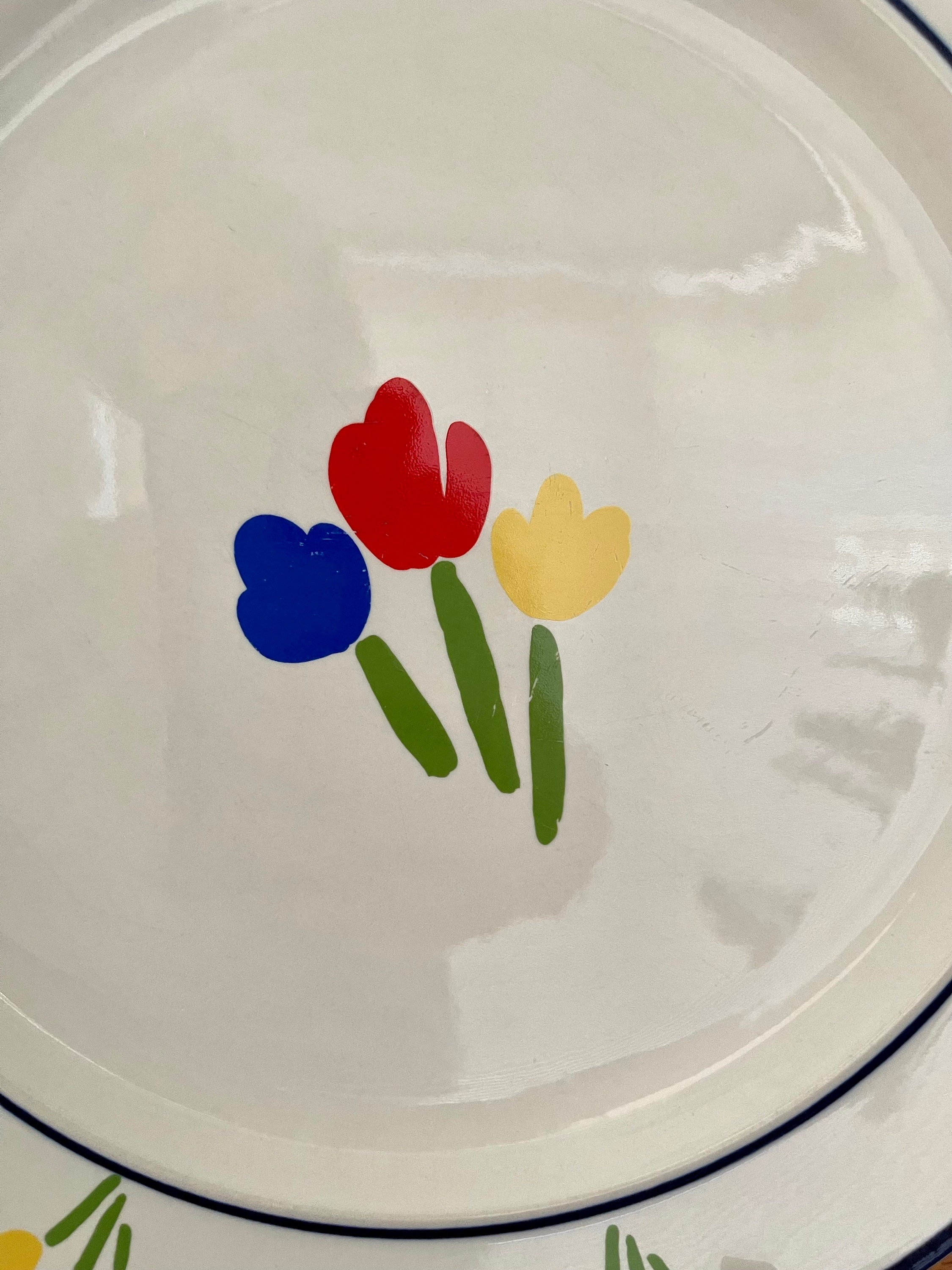 Vintage Newcore Stoneware Dinner Plates: Paradise Tulip Pattern