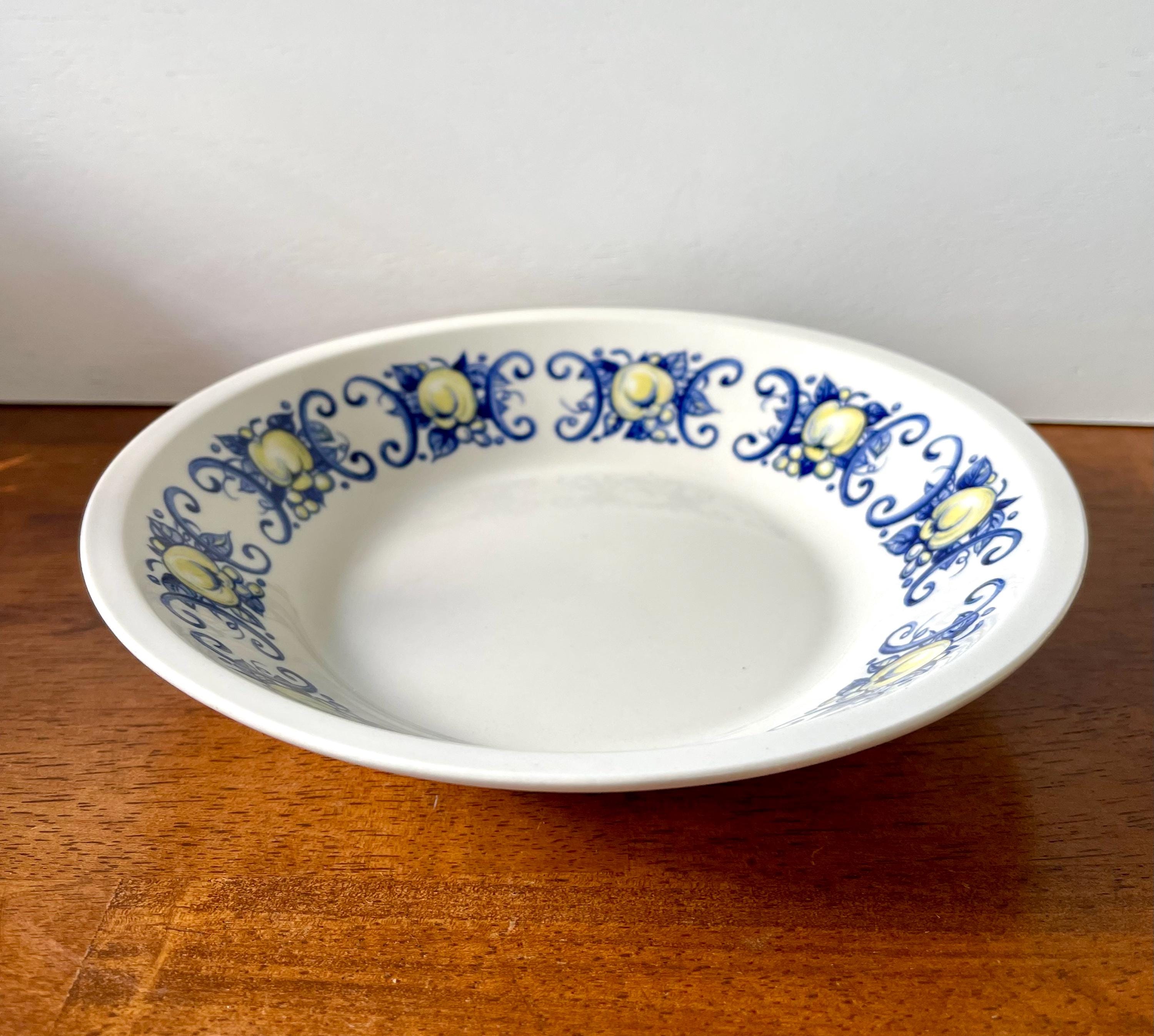 VILLEROY&BOCH　ヴィンテージ　ストロベリー　フルーツボウル&プレート VILLEROY&BOCH ヴィンテージ ストロベリー フルーツボウル&プレート