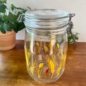 Arc France Wheat Pattern Glass Storage Jar with Wire Bale - 1 Liter Kitchen Storage - Farmhouse Decor