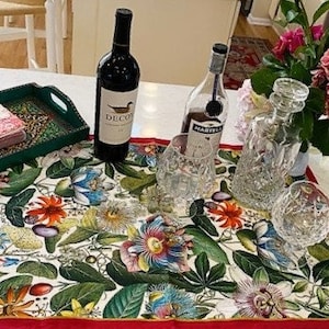 Luxury Antique Passionflower Tea Towel Green Border Great Gift.(  2 to a set))