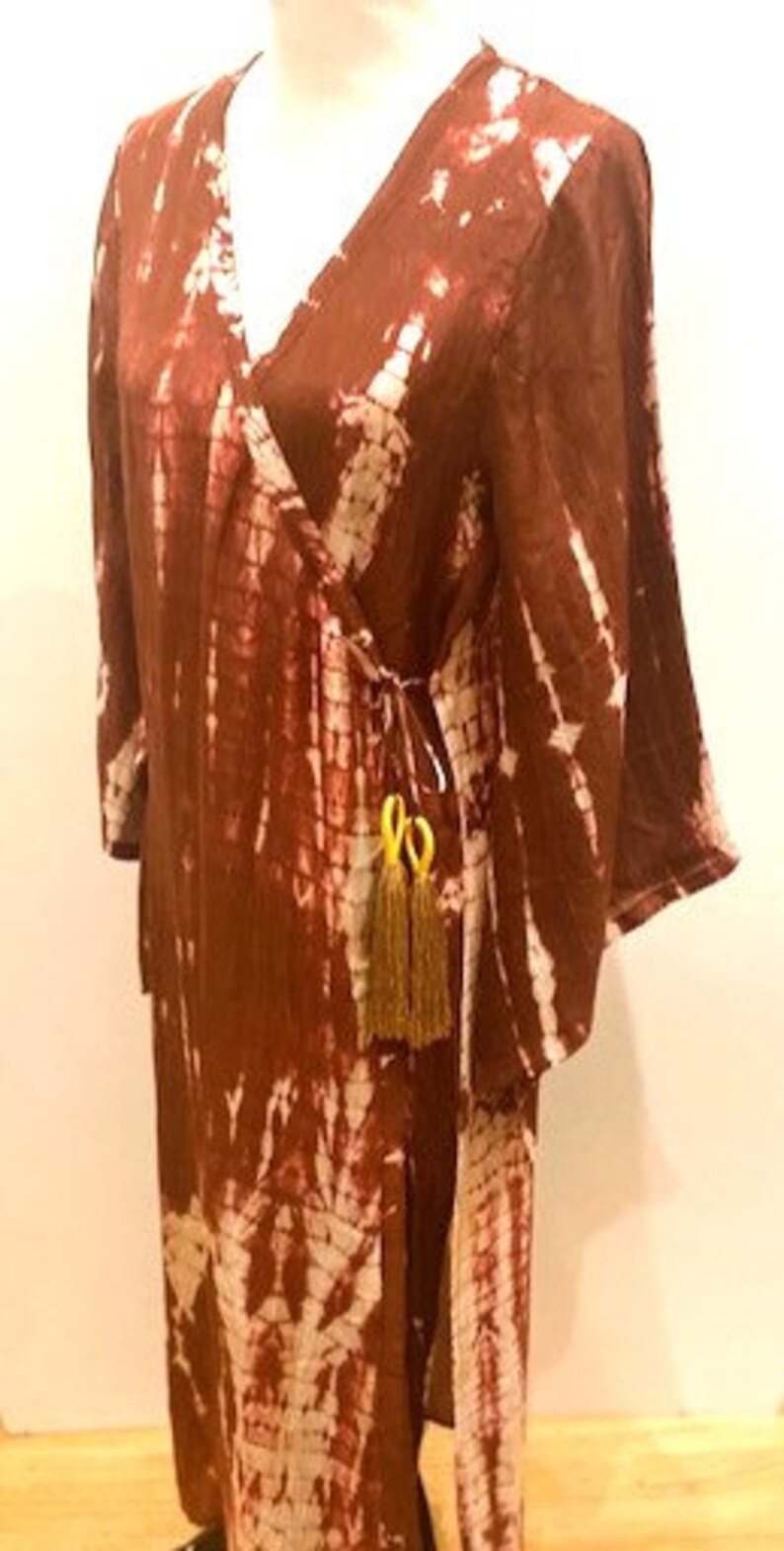 Silk Mandarin Wraparound Kimono DressElegance Available in 2 Silk Mandarin Wraparound Kimono DressElegance Available in 2