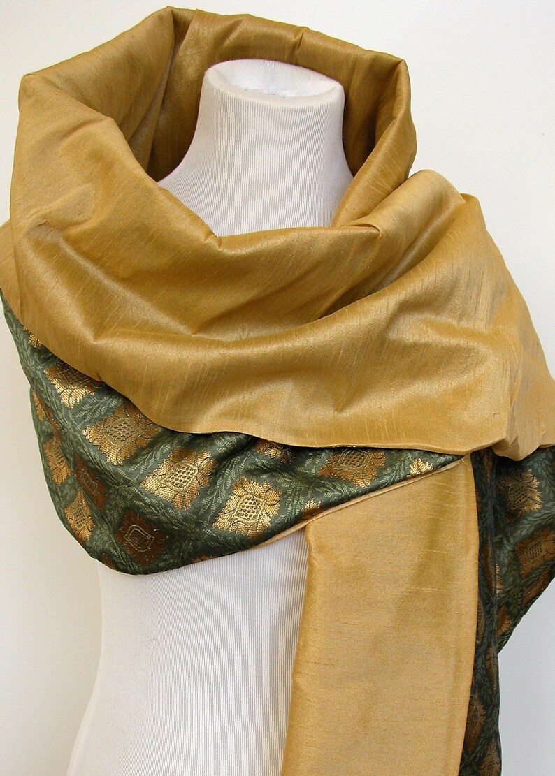 reversible shawls