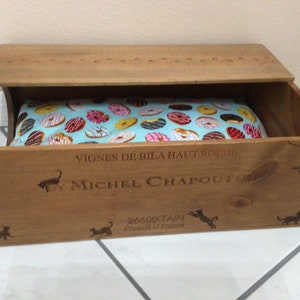 Wine Crate Cat Bed