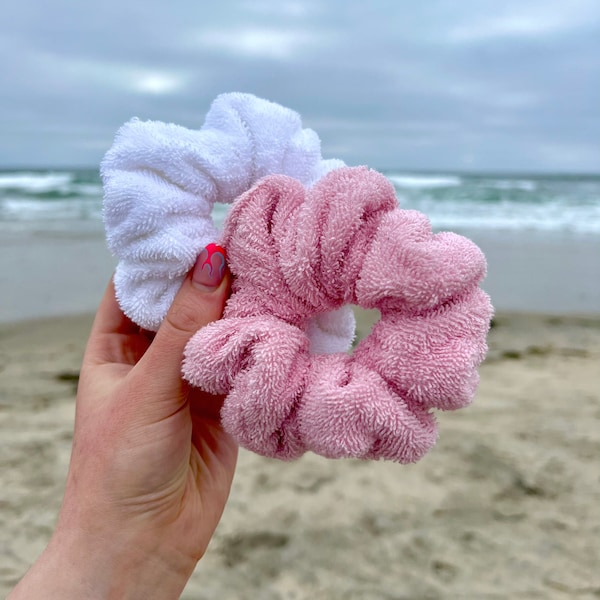 XL Terry Cloth Towel Scrunchies | Handmade Hair Accessory | Beach Hair | Thick Strong Elastic | Gift  Basket Ideas | Spa Night Hair | Absorb