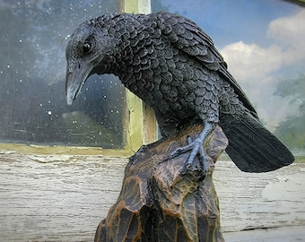 Raven statue, Gothic decor, crow statue, bird decoration
