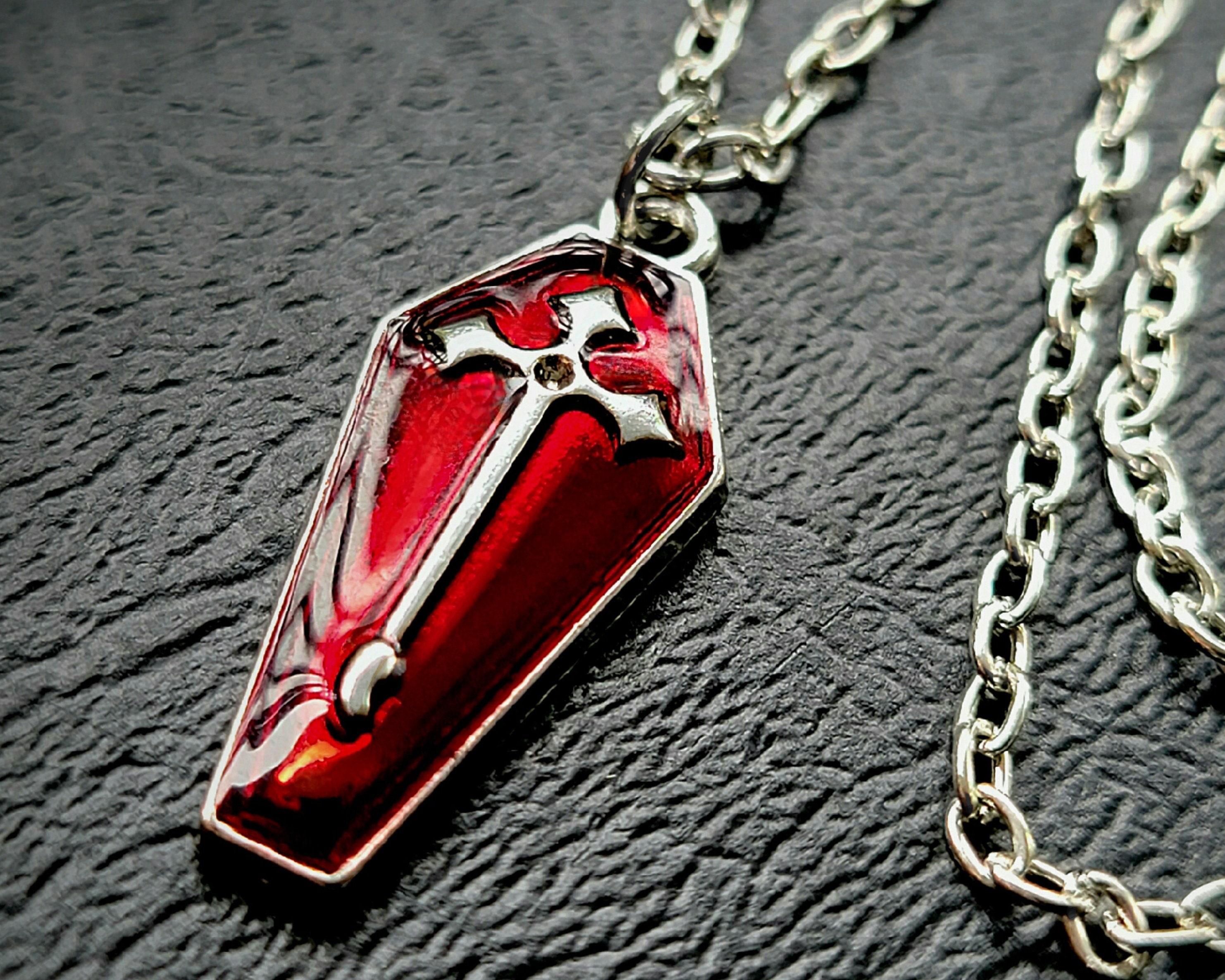 Red 2024 necklace amazon