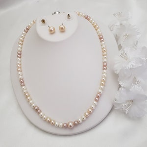 White and peach combination Freshwater Pearl Necklace, Bridal Necklace, Classic Pearl Necklace, Natural Pearl Necklace,Gift For Her.