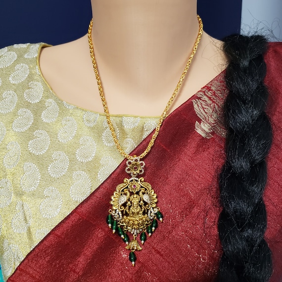 Lakshmi Devi Nakshi Pattern Pendant Set Semi Precious Emerald