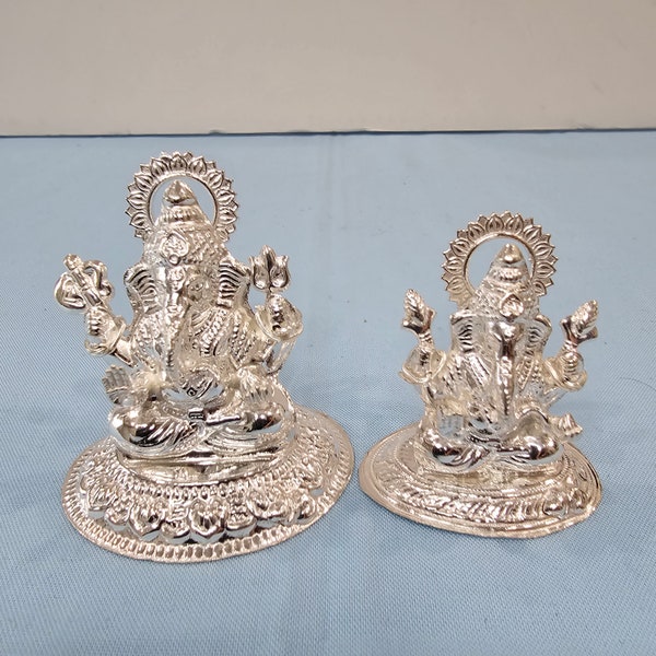 Pure Silver Ganesh idol, Ganesh Statue, Silver Ganesh Idol, Pure Silver Ganesh idol for pooja, Ganapati, Vinayaka statue for gifting.