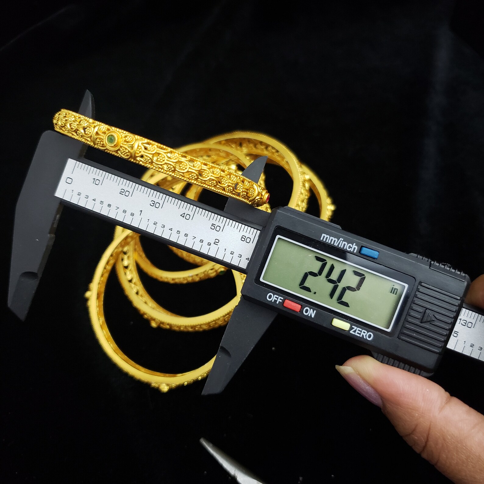 22k Gold Plated Indian Bangle Set (2pcs