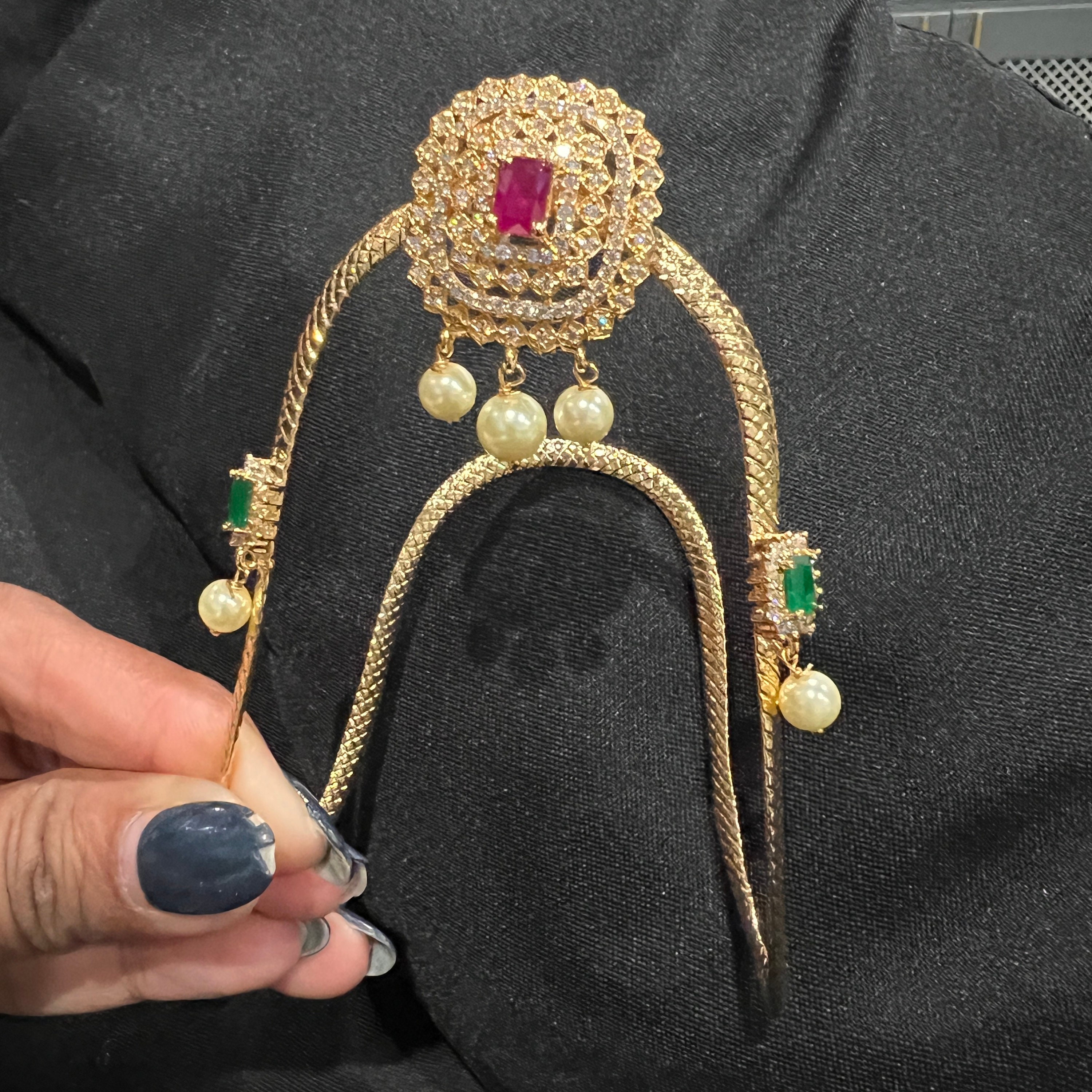 Adult Armlet, Pink and Green Vanki Type Armlet With American Diamonds ...