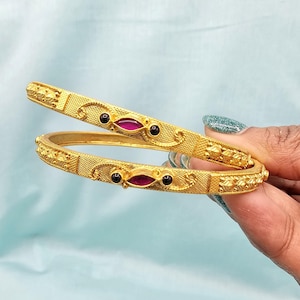 2.8 Size 92.5 Silver bangles, traditional bangles for Indian weddings, Indian Bangles for brides, Ruby temple bangles