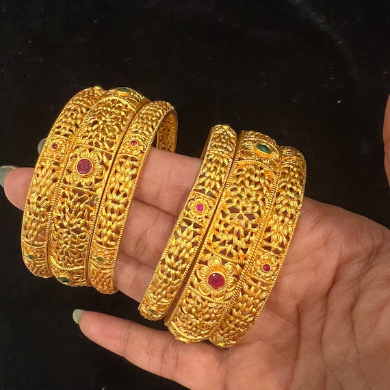 Buy Elegant Green Stone Gold Kappu Bangles Type Bracelet for Girls