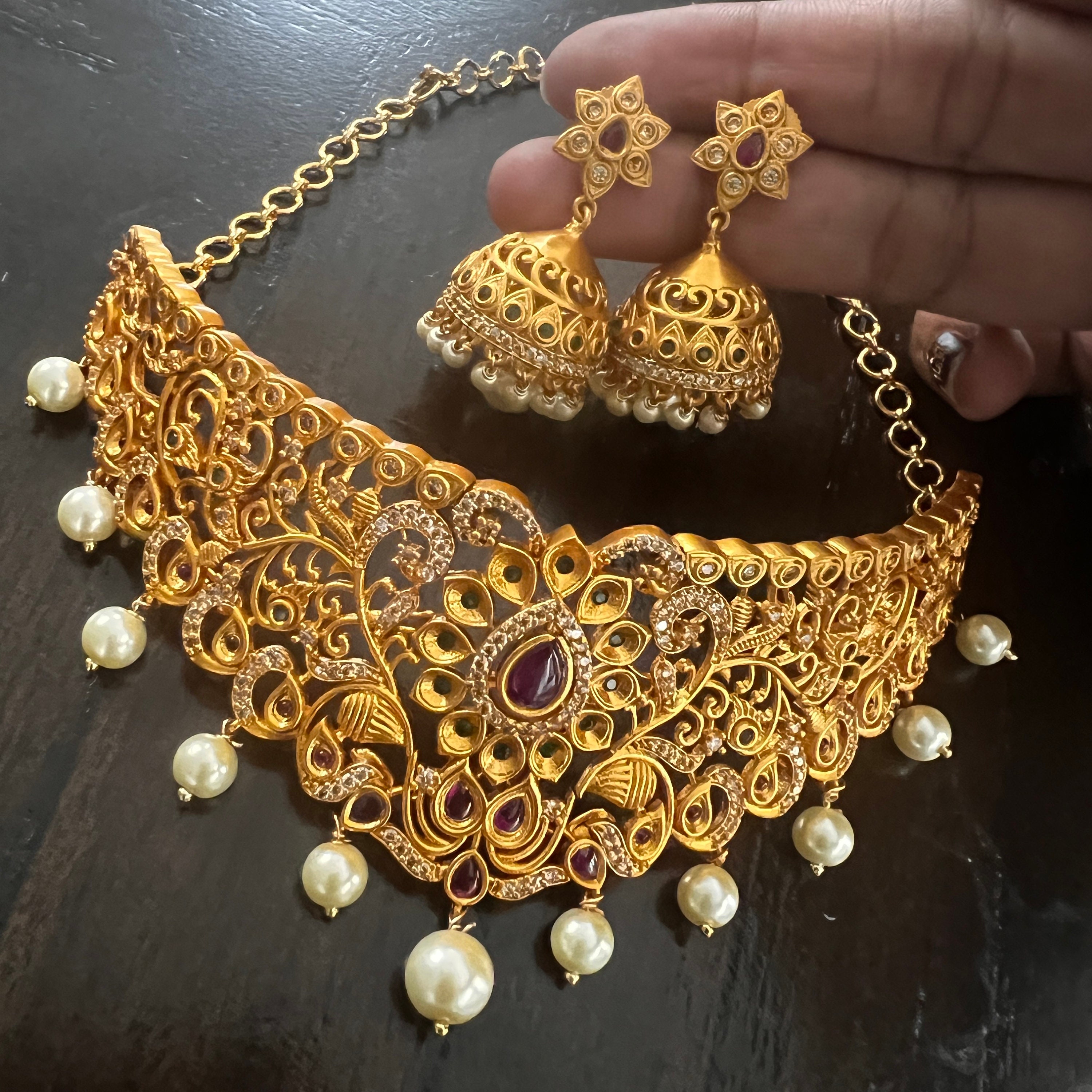 Gold choker outlet necklace cost