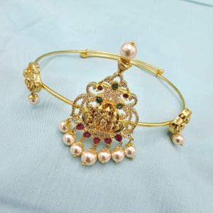 92.5 Silver adult Baaju bandh, Ram parivar Armlet, Traditional Vanki, CZ aravanki with Semi precious Ruby and emerald, South Indian Jewelry.