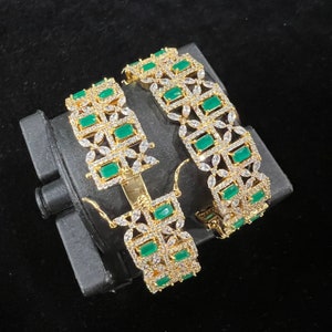 Green Bangles Set, Openable 2 Bangle set, Semi precious emerald Bangles Set, Wedding Bangles, Bracelet Set, Kadas, Mix n Match bangles