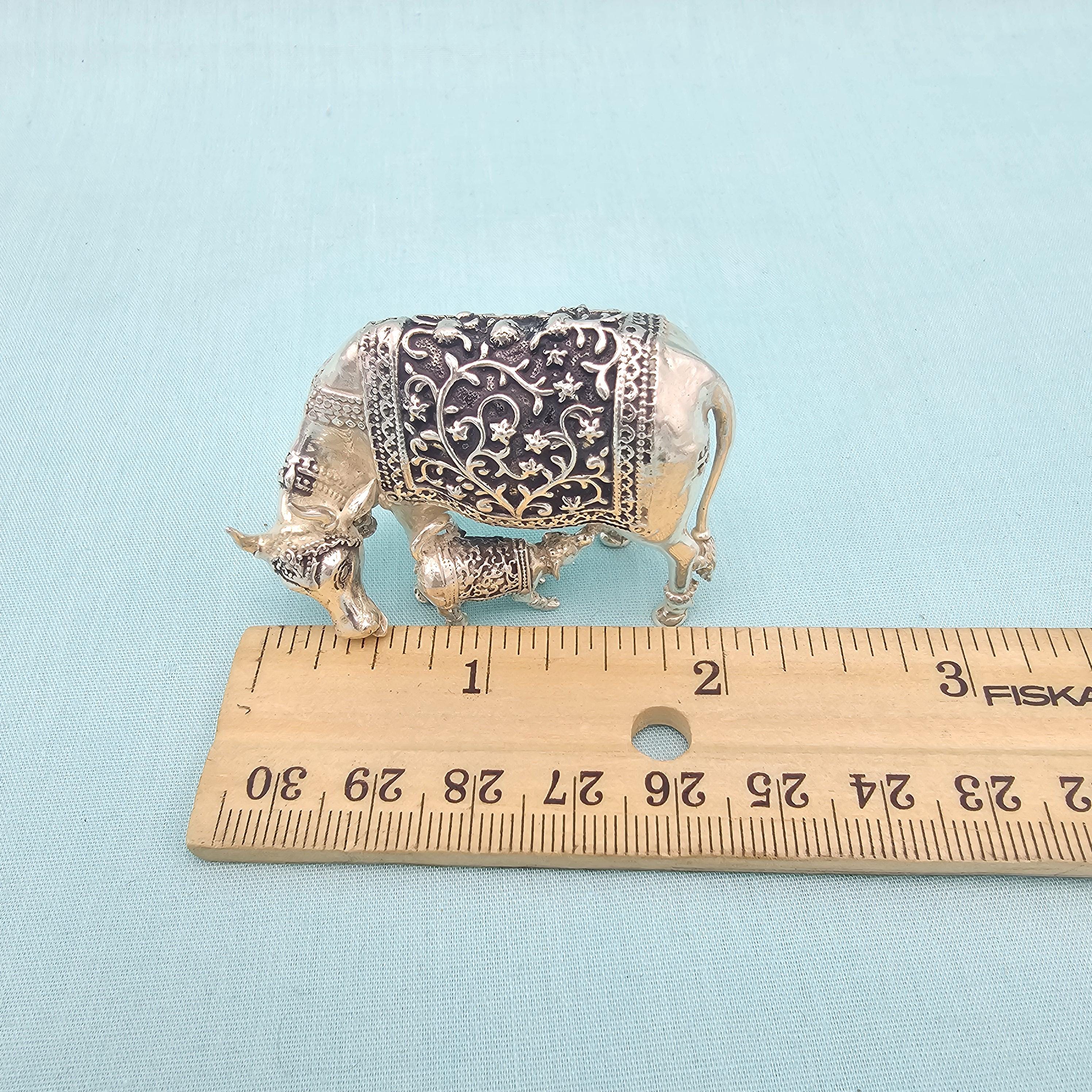 92.5 純銀の牛と子牛の像、新築祝いの装飾、92.5 ホールマーク付き