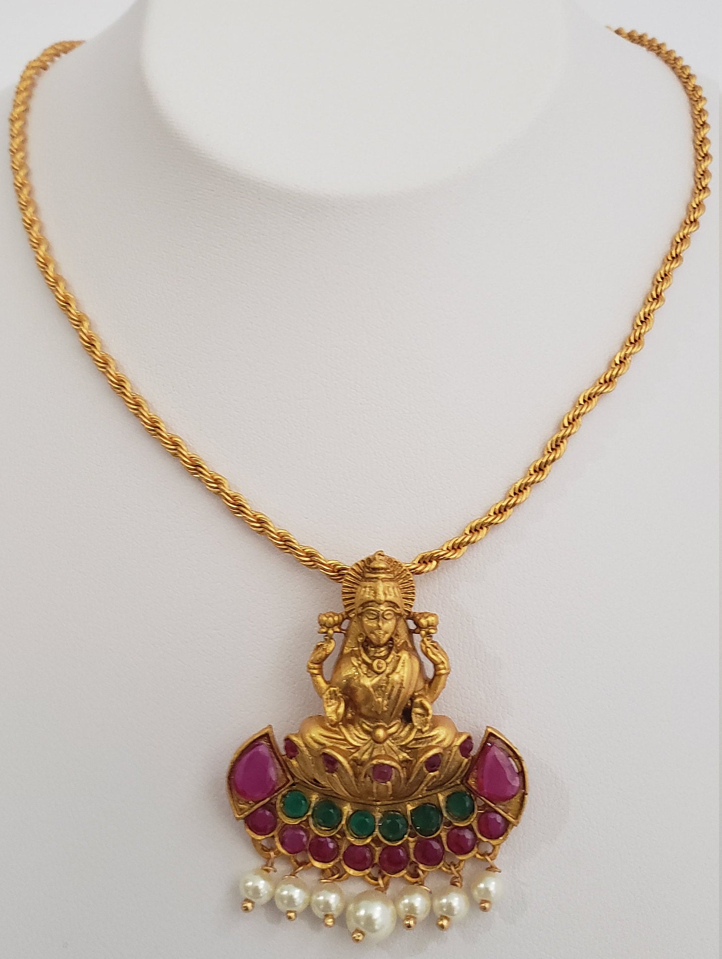 Matt Gold Chain 18
