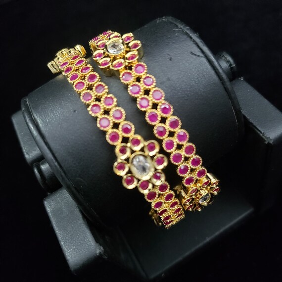 ブラックストーンのファンシーバングルセット、バングル2個セット、2.8