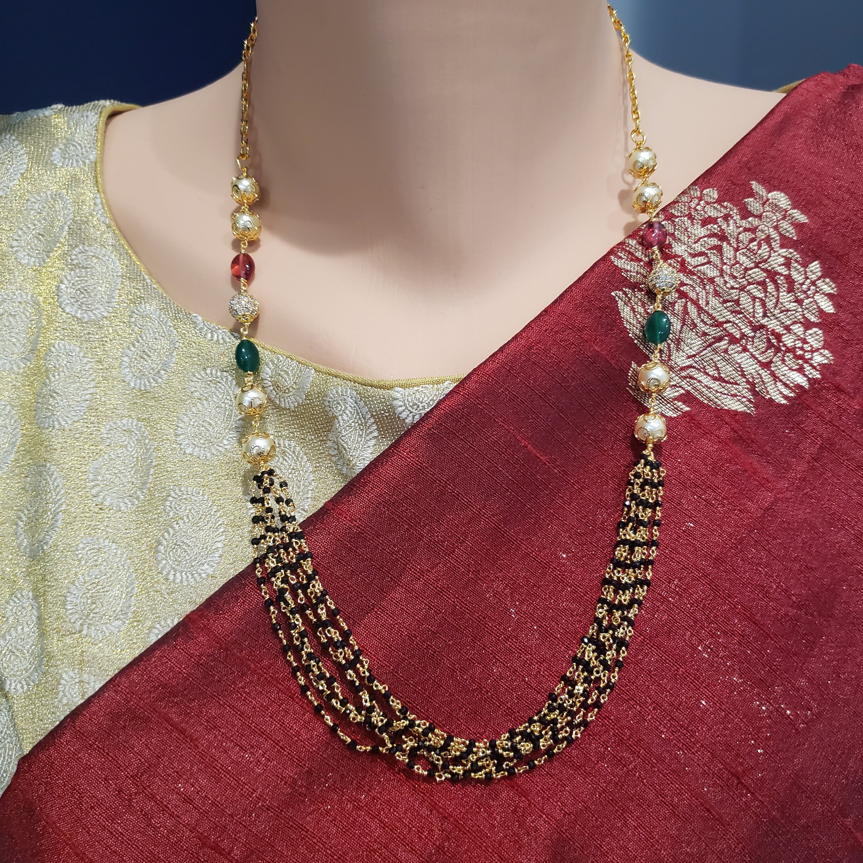 Buy Lakshmi Temple Jewelry Online For Women – Gehna Shop