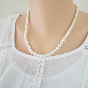 Pure white Freshwater Pearl Necklace, Bridal Necklace, Classic Pearl Necklace, Natural Pearl Necklace, Gift For Her.