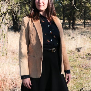 1970&#39;s Tan Corduroy Blazer with Leather Buttons