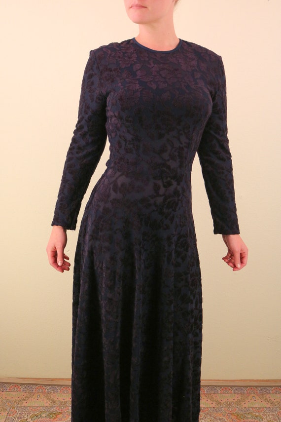 1970’s Navy Blue Floral Velvet Burn Out Mesh Maxi… - image 2