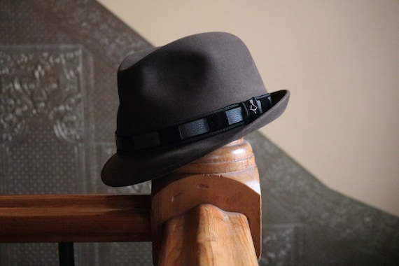 Mid Century Chocolate Brown Felted Fedora with Ve… - image 1