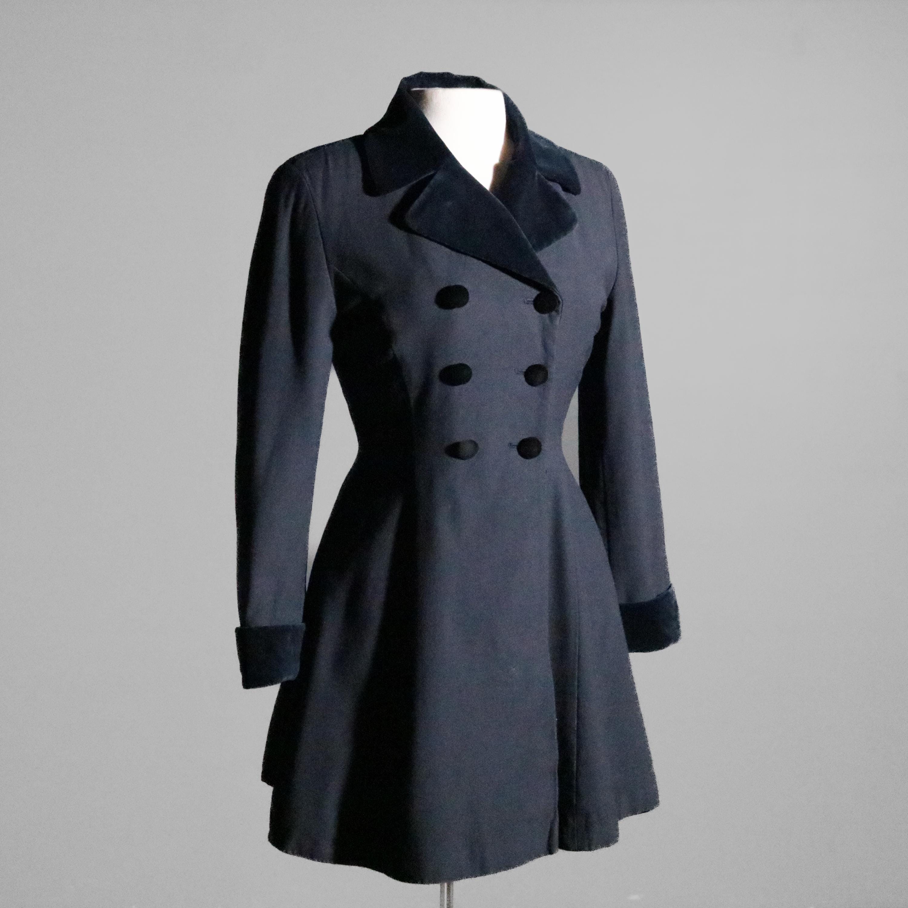 1990s Navy Blue Velvet-Collar Double-Breasted Princess Cut Jacket