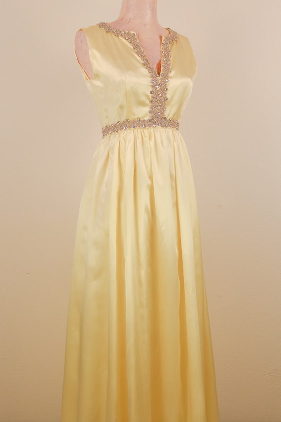 1950's Yellow With Rhinestone Empire Waist Satin … - image 2