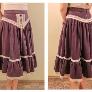 Fluwelen paarse lavendel gunne sax stijl Lace up ren faire fee Boho hippie boer rok