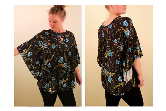 1960’s Floral Accordion Pleats Poncho Top One Siz… - image 1