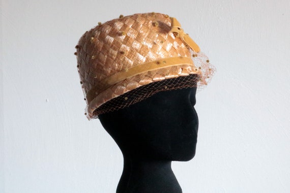 1960's Woven Straw Tall Pillbox Hat with Silk Vel… - image 1