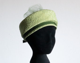 1960's Key Lime Textured Pill Box Hat