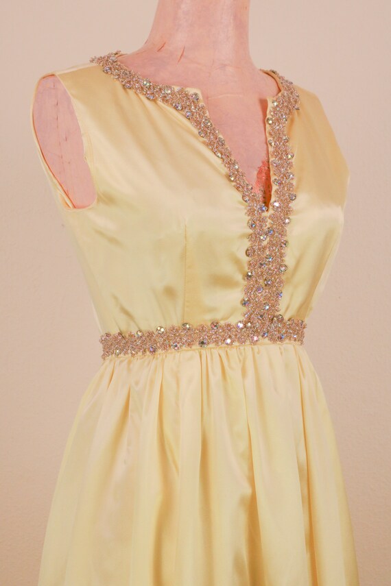 1950's Yellow With Rhinestone Empire Waist Satin … - image 6