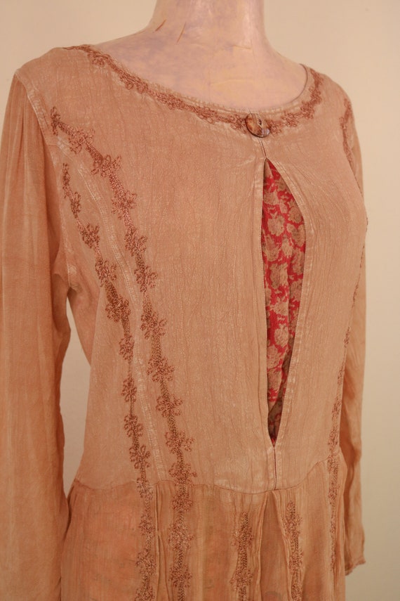 70's Tan Long Sleeve Embroidered Indian Viscose D… - image 5