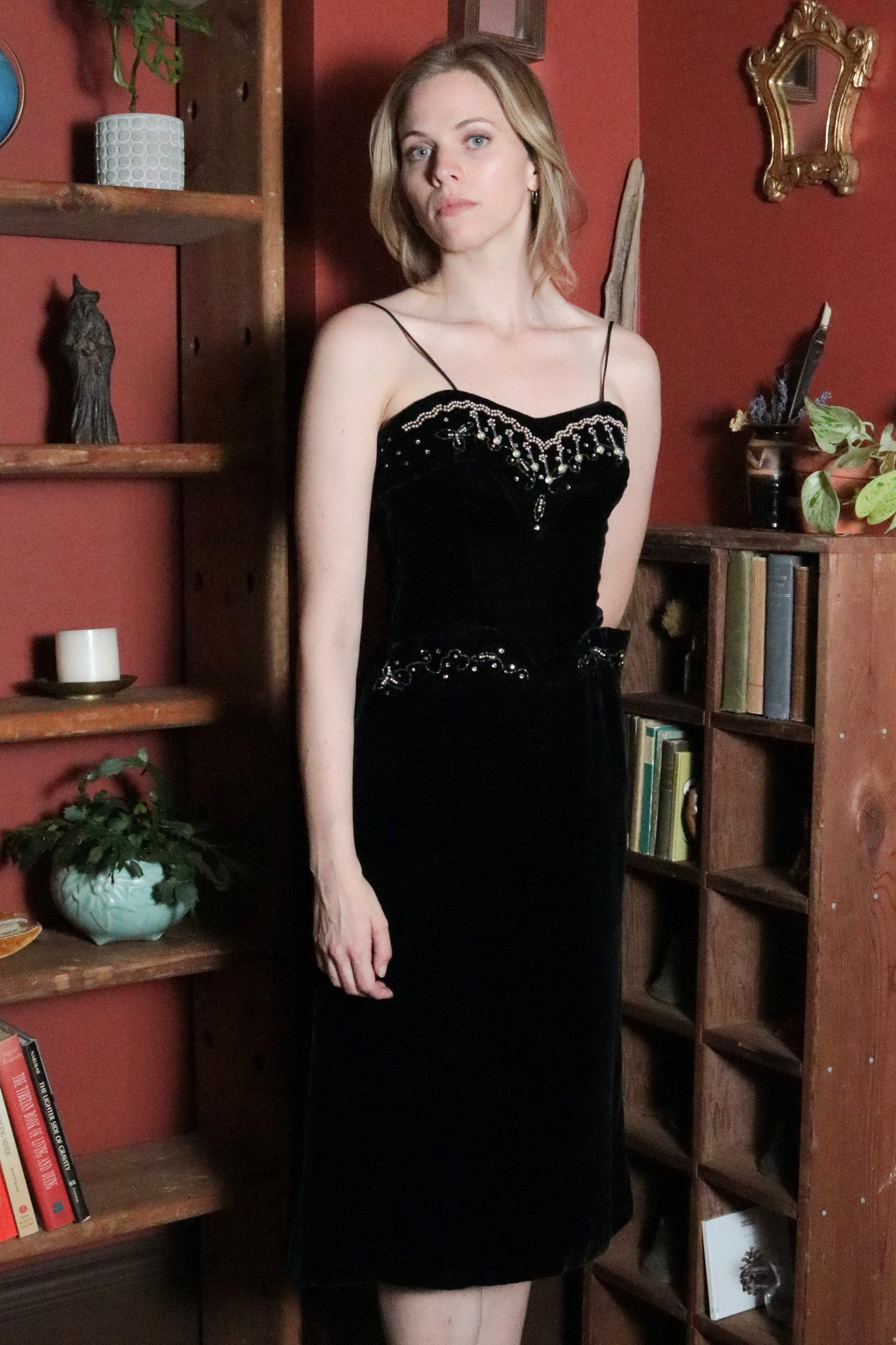 Vintage 1950's Black Velvet R & K Fitted Dress M main image 1