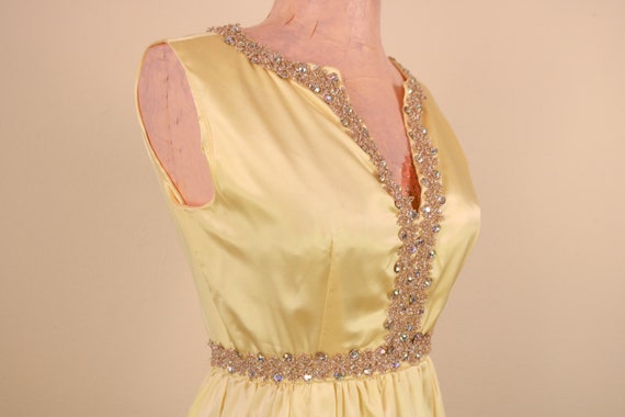 1950's Yellow With Rhinestone Empire Waist Satin … - image 7