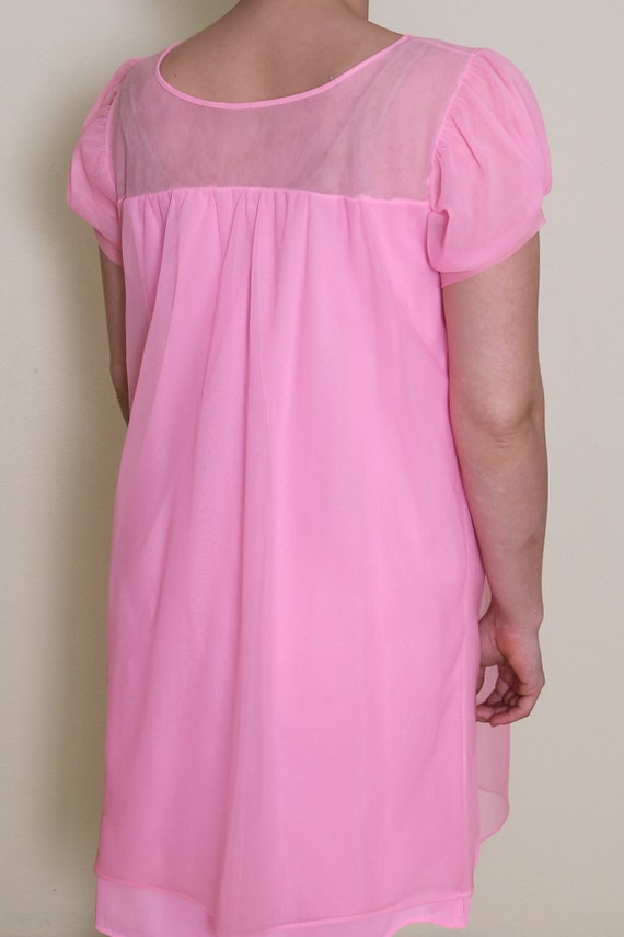 1960's Pink Babydoll Chemise with Embroidered Flo… - image 3