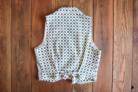 Vintage White and Patterned Linen Collared Double… - image 2