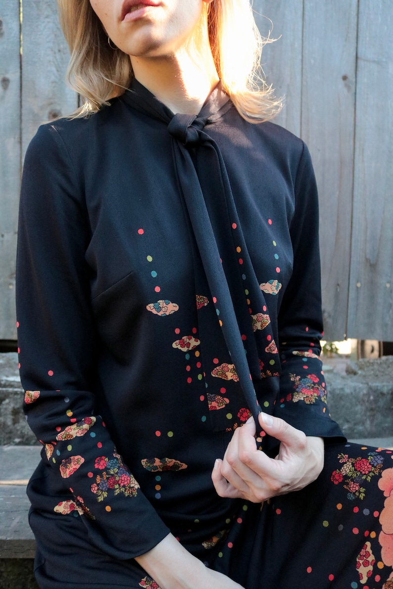 1960/'s Black Floral Printed Maxi Dress with Ascot Collar