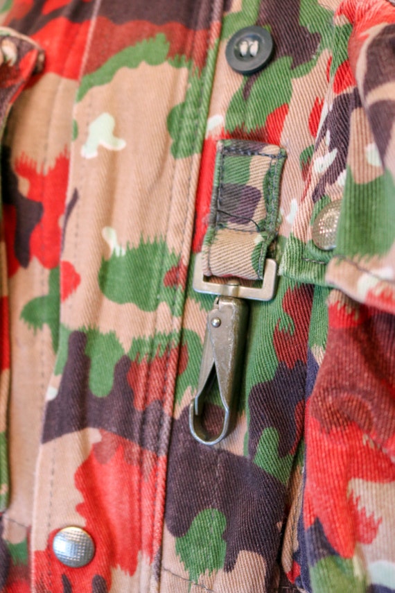 RARE - 90’s ‘Mad Max’ Camo Jacket with Huge Pocke… - image 3