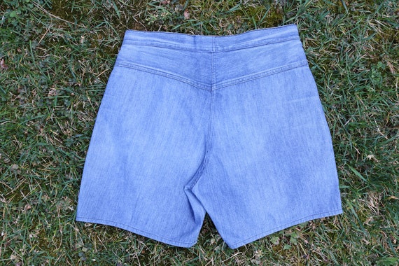 1980's Soft Cotton Denim Mid Rise Shorts - image 3