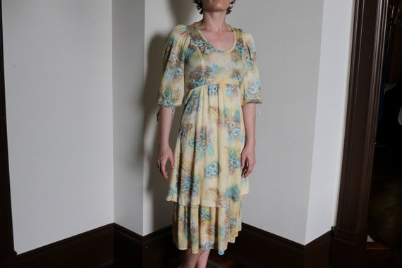 1970's Pastel Yellow and Blue Floral Print Dress - image 3