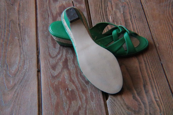 Vintage Green Leather Woven Cork Wedge Sandals - image 2