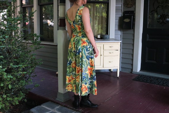 1990's Floral Sleeveless Fit and Flare Palazzo Pa… - image 2