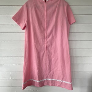 Cute Bubblegum Pink Mod 60s Short Sleeve Midi Dress w Belt image 6