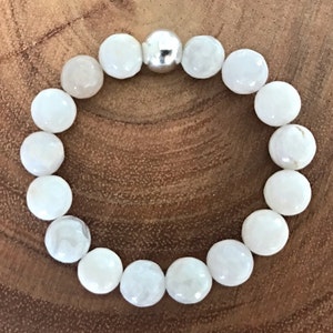 Creme Spitzen Achat Edelstein Armband - 10 mm mit Sterling Silber Perle